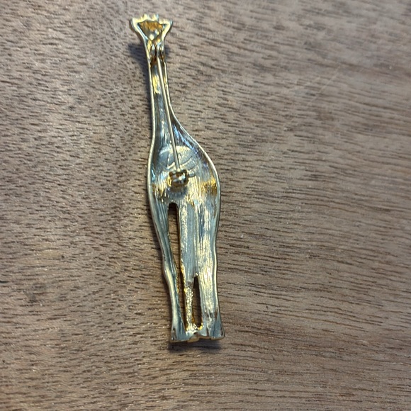LC Liz Claiborne Giraffe Brooch Pin Enamel Gold Tone Statement - Picture 2 of 4